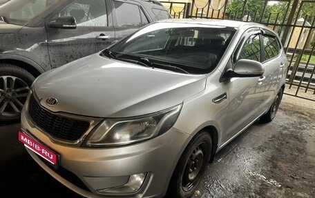 KIA Rio III рестайлинг, 2013 год, 620 000 рублей, 1 фотография