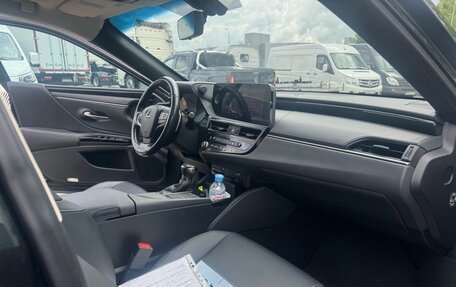 Lexus ES VII, 2022 год, 4 580 000 рублей, 11 фотография