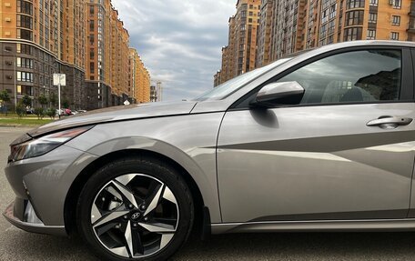 Hyundai Elantra, 2022 год, 1 630 000 рублей, 4 фотография