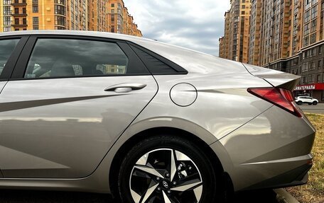 Hyundai Elantra, 2022 год, 1 630 000 рублей, 5 фотография