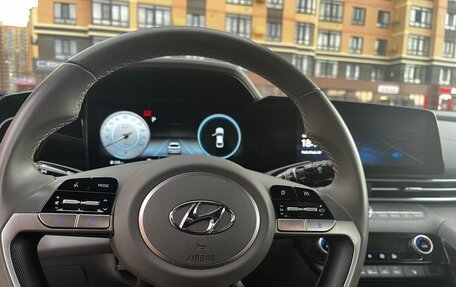 Hyundai Elantra, 2022 год, 1 630 000 рублей, 8 фотография