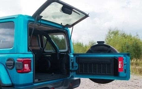 Jeep Wrangler, 2020 год, 7 300 000 рублей, 9 фотография