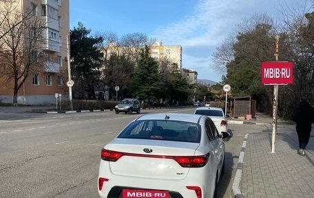 KIA Rio IV, 2018 год, 950 000 рублей, 13 фотография
