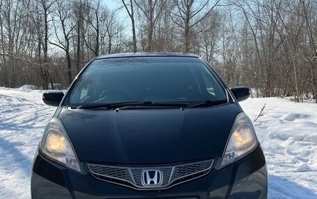 Honda Fit III, 2011 год, 900 000 рублей, 6 фотография