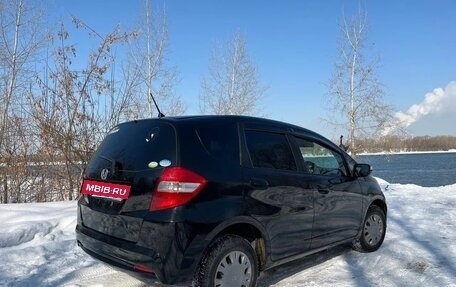 Honda Fit III, 2011 год, 900 000 рублей, 9 фотография