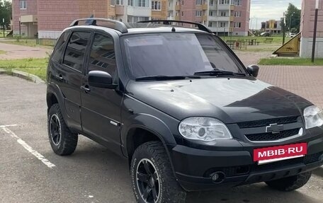 Chevrolet Niva I рестайлинг, 2014 год, 650 000 рублей, 4 фотография