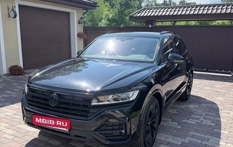 Volkswagen Touareg III, 2019 год, 5 200 000 рублей, 2 фотография