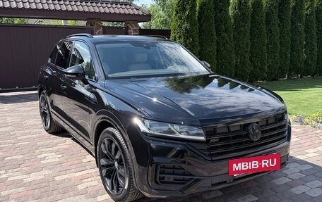 Volkswagen Touareg III, 2019 год, 5 200 000 рублей, 3 фотография