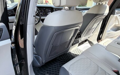 Volkswagen Touareg III, 2019 год, 5 200 000 рублей, 11 фотография