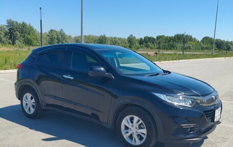 Honda Vezel, 2020 год, 2 080 000 рублей, 3 фотография