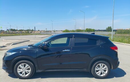 Honda Vezel, 2020 год, 2 080 000 рублей, 7 фотография