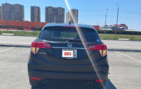 Honda Vezel, 2020 год, 2 080 000 рублей, 8 фотография
