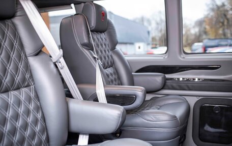 Chevrolet Express II, 2024 год, 15 599 999 рублей, 24 фотография