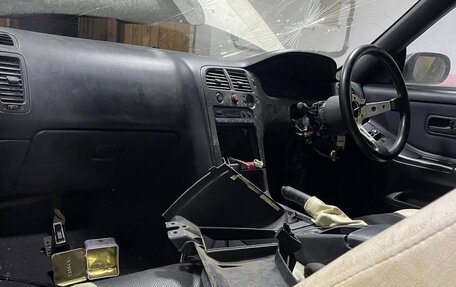 Nissan Skyline, 1984 год, 400 000 рублей, 18 фотография