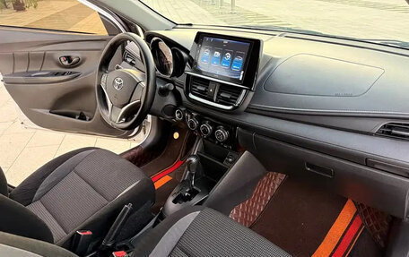 Toyota Vios III, 2022 год, 1 079 000 рублей, 12 фотография