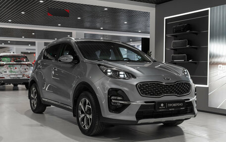 KIA Sportage IV рестайлинг, 2019 год, 2 730 000 рублей, 2 фотография