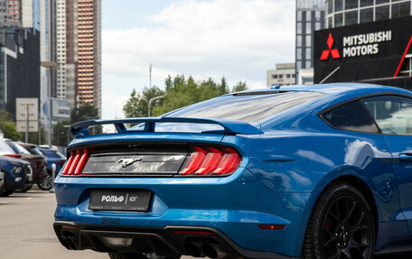 Ford Mustang VI рестайлинг, 2019 год, 3 680 000 рублей, 23 фотография
