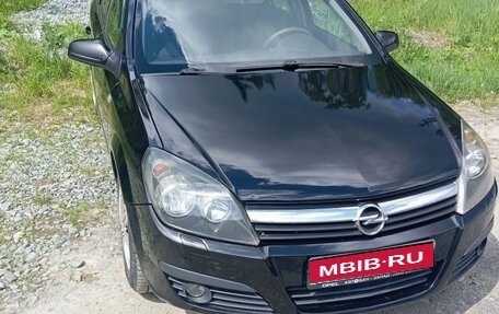 Opel Astra H, 2005 год, 600 000 рублей, 1 фотография