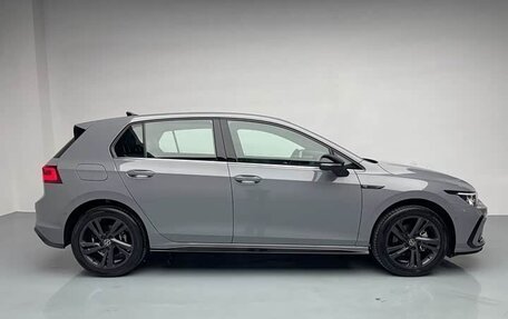 Volkswagen Golf VIII, 2023 год, 2 090 000 рублей, 5 фотография