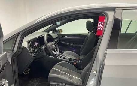 Volkswagen Golf VIII, 2023 год, 2 090 000 рублей, 8 фотография