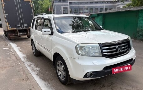 Honda Pilot III рестайлинг, 2014 год, 1 800 000 рублей, 3 фотография