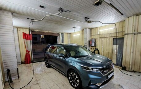 KIA Carnival, 2020 год, 4 000 000 рублей, 3 фотография