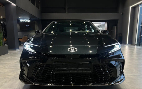 Toyota Camry, 2026 год, 4 250 000 рублей, 3 фотография