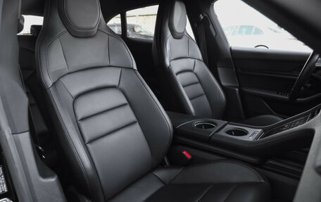 Porsche Taycan I, 2022 год, 8 900 000 рублей, 34 фотография