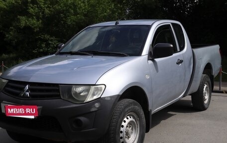 Mitsubishi L200 IV рестайлинг, 2010 год, 1 120 000 рублей, 6 фотография