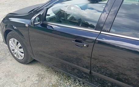 Opel Astra H, 2005 год, 600 000 рублей, 2 фотография