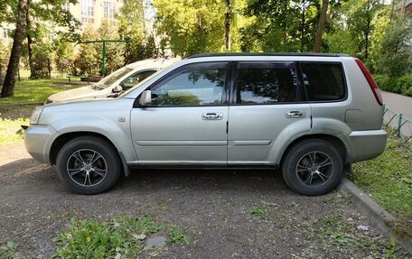 Nissan X-Trail, 2005 год, 650 000 рублей, 2 фотография
