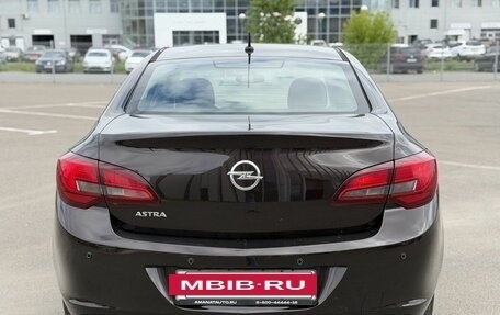 Opel Astra J, 2013 год, 790 000 рублей, 5 фотография