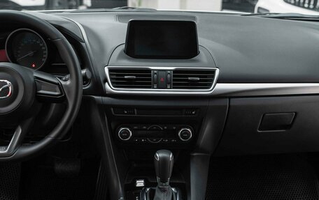 Mazda 3, 2016 год, 1 390 000 рублей, 10 фотография