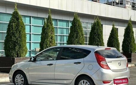 Hyundai Solaris II рестайлинг, 2013 год, 670 000 рублей, 4 фотография