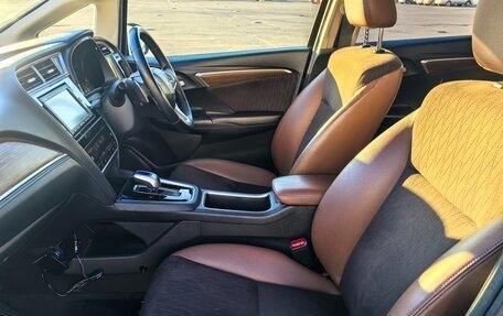 Honda Shuttle II, 2015 год, 1 280 000 рублей, 14 фотография