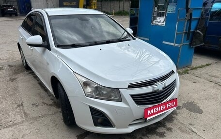 Chevrolet Cruze II, 2013 год, 650 000 рублей, 2 фотография