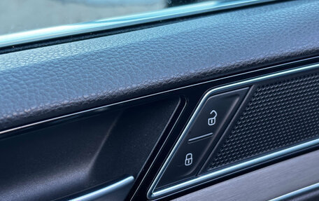 Volkswagen Passat B8 рестайлинг, 2019 год, 1 850 000 рублей, 10 фотография