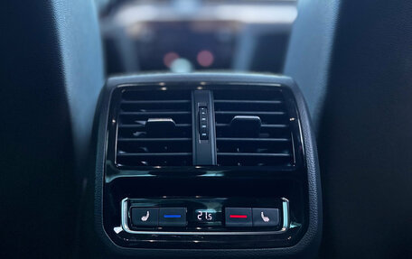 Volkswagen Passat B8 рестайлинг, 2019 год, 1 850 000 рублей, 21 фотография