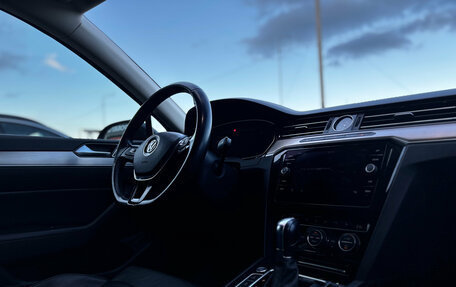 Volkswagen Passat B8 рестайлинг, 2019 год, 1 850 000 рублей, 25 фотография