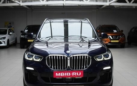 BMW X5, 2019 год, 5 200 000 рублей, 2 фотография