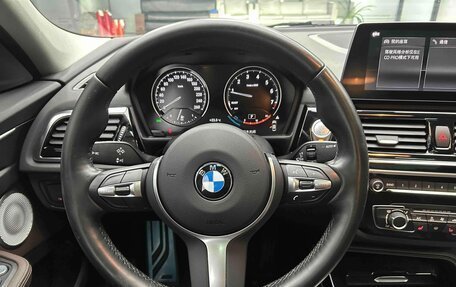 BMW 1 серия, 2022 год, 1 590 000 рублей, 5 фотография