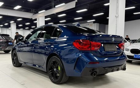 BMW 1 серия, 2022 год, 1 700 000 рублей, 6 фотография