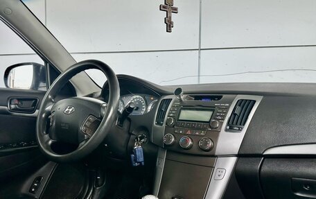 Hyundai Sonata VI, 2010 год, 540 000 рублей, 10 фотография