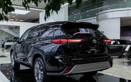 Toyota Highlander, 2026 год, 5 790 000 рублей, 5 фотография