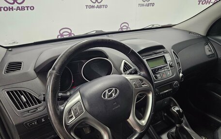 Hyundai ix35 I рестайлинг, 2012 год, 993 000 рублей, 15 фотография