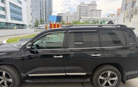 Toyota Land Cruiser 200, 2016 год, 6 000 000 рублей, 3 фотография