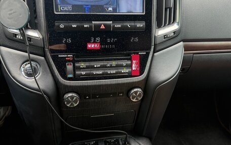 Toyota Land Cruiser 200, 2016 год, 6 000 000 рублей, 14 фотография