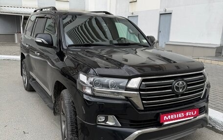 Toyota Land Cruiser 200, 2016 год, 6 000 000 рублей, 10 фотография