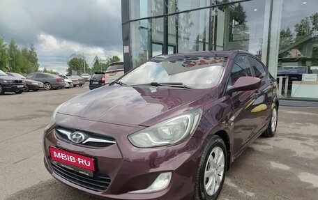 Hyundai Solaris II рестайлинг, 2012 год, 589 800 рублей, 1 фотография