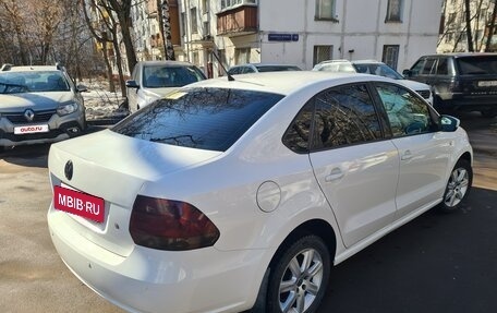 Volkswagen Polo VI (EU Market), 2013 год, 730 000 рублей, 2 фотография